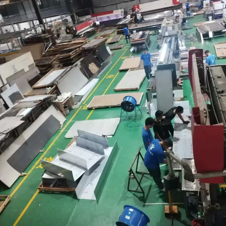 sheet metal workshop2